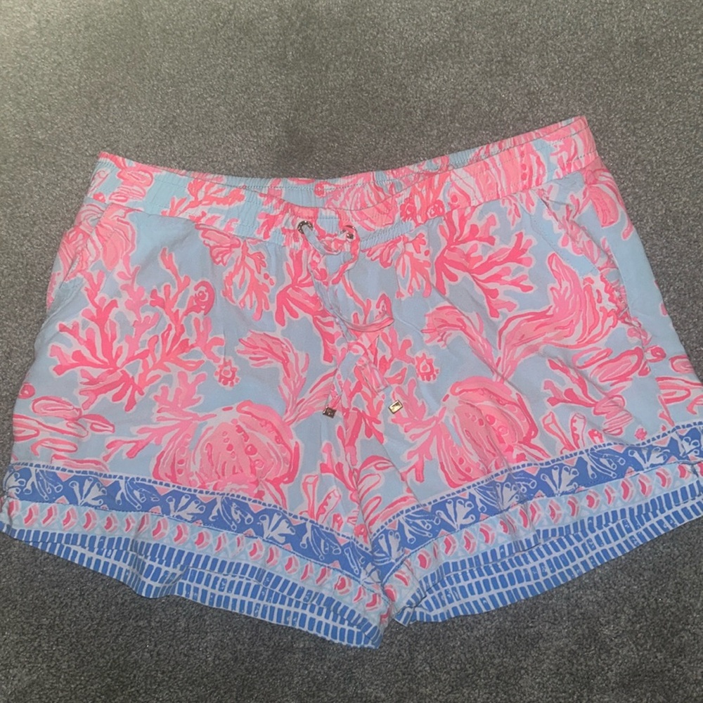 Lilly Pulitzer shorts. Size M